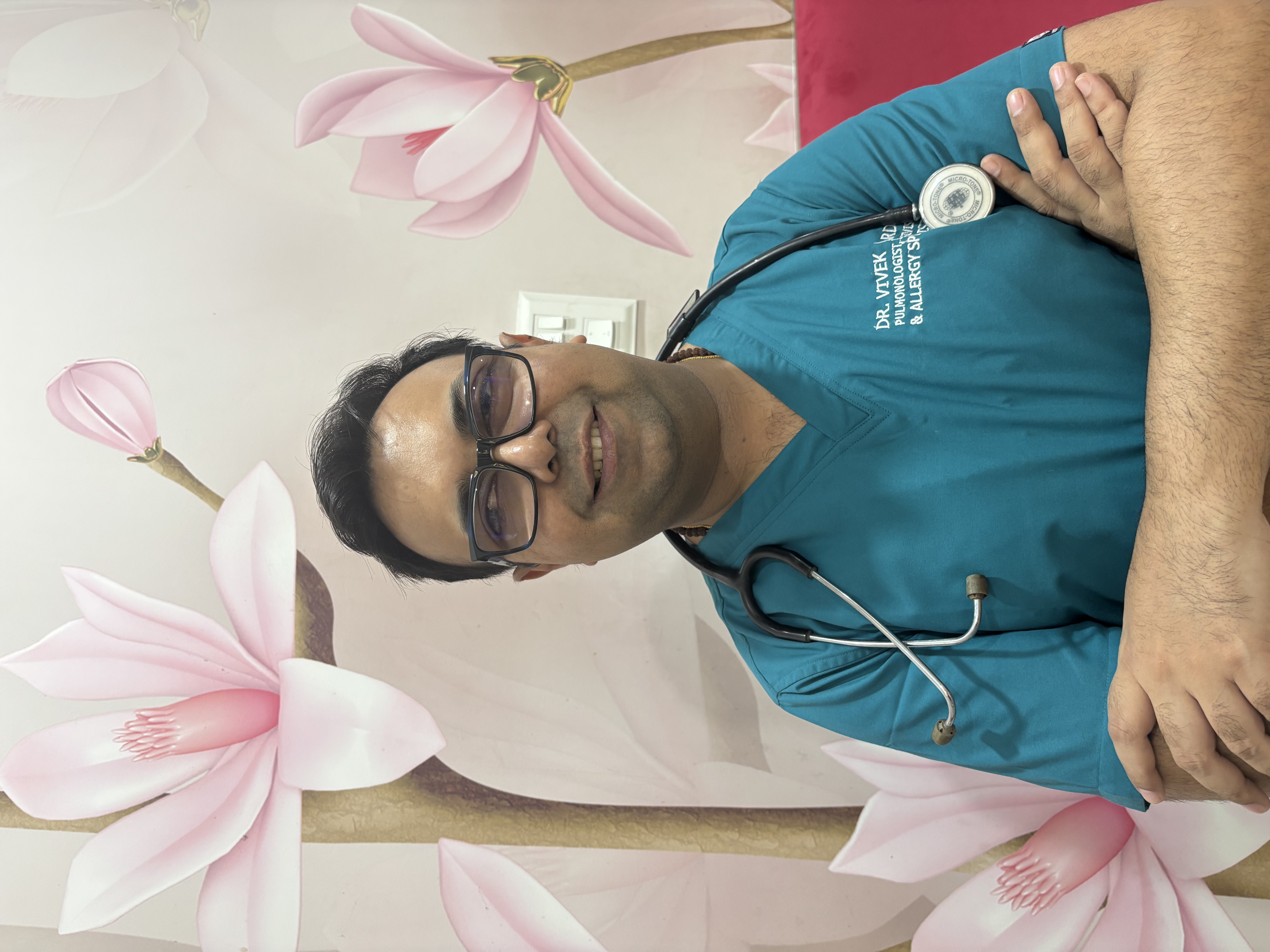 Dr. Vivek Charde
